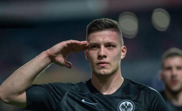 风云突变本菲卡转会期内部沟通,德国杯版图或变,引发热议,纪律约束更严格的简单介绍 风云突变本菲卡转会期内部沟通,德国杯版图或变,引发热议,纪律约束更严格的简单介绍