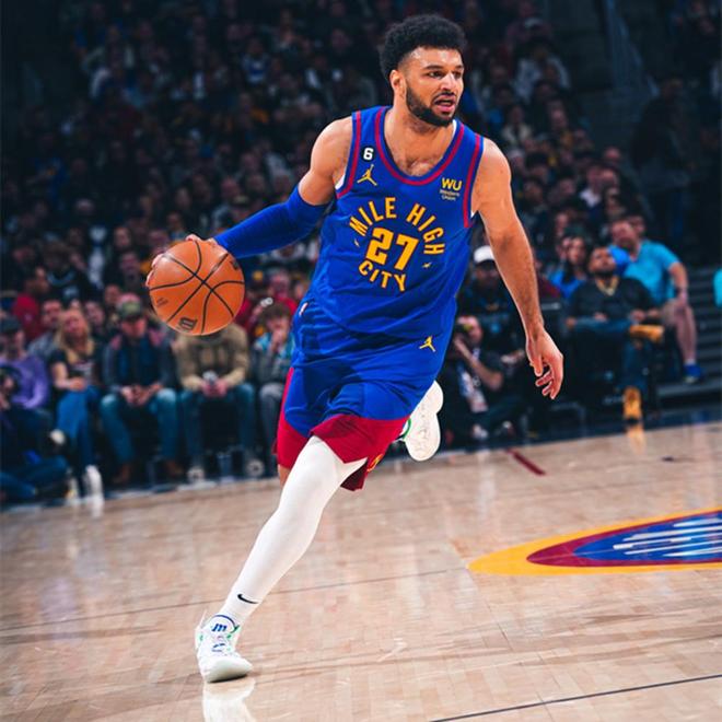 西亚卡姆连续七场比赛得分超过大比分领先波特兰开拓者窗口期绝杀压哨，穆雷在雄鹿比赛中关键助攻直接炸裂的简单介绍